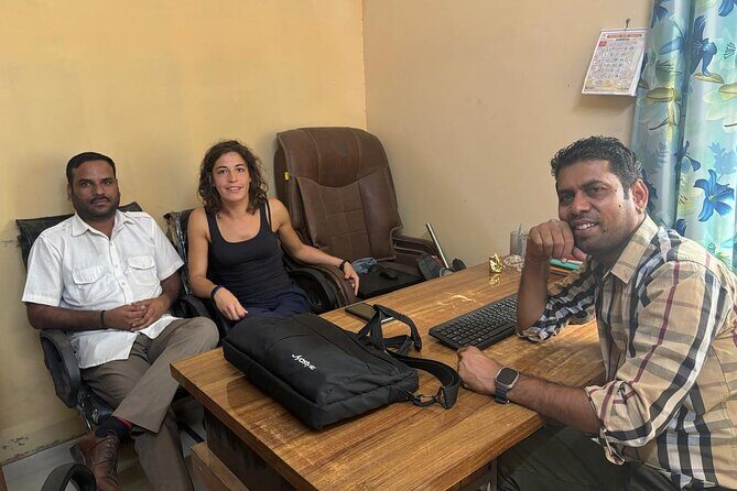 7 Night & 8 Days Private Luxury Golden Triangle with Mumbai Tour - FAQ