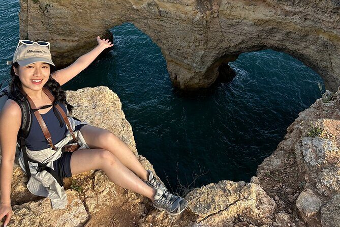 7 Seven Hanging Valleys Hiking Tour with 4K Photos & Transfer - Experience the Algarve’s Stunning Coastline on the Seven Hanging Valleys Hiking Tour