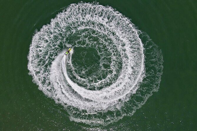75-minute Die Another Day Jet Skiing in Darwin - A Closer Look at the Experience