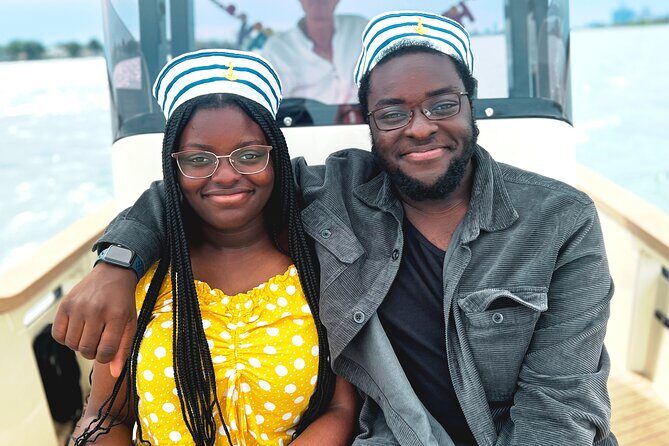 75 Minutes Detroit River, Belle Isle Breeze Electric Cruise - Frequently Asked Questions