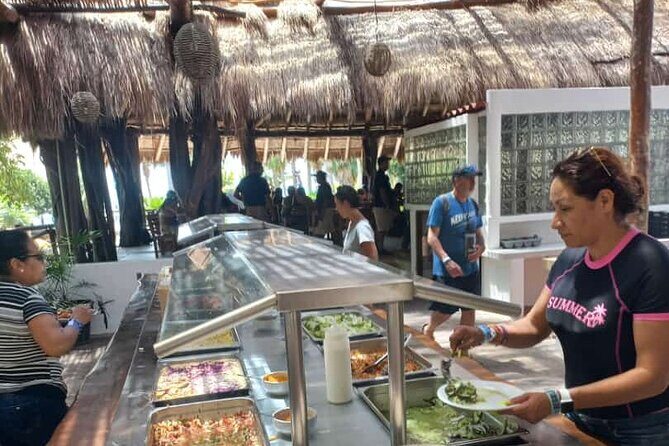 7hrs / 46ft Catamaran Private Charter From Cancun to Isla Mujeres - Who Would Love This Tour?