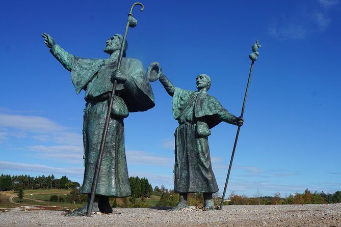 8-Day Camino Frances Pilgrimage Tour from Sarria to Santiago - 2nts Santiago - What Makes This Tour Stand Out?
