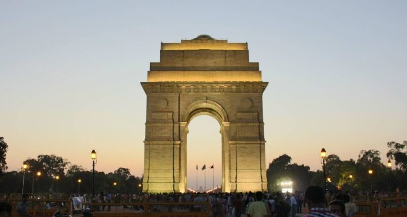 8 Days GOLDEN TRIANGLE WITH RANTHAMBORE WILDLIFE SAFARI - Key Points