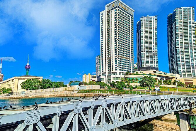 8 Days Sri Lanka Private Round Tour - FAQs