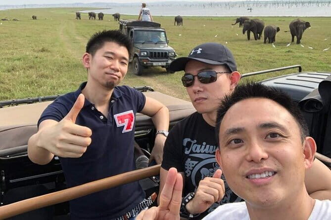 8 Days Tour Sri Lanka (Hotels, Breakfast, Dinner & Luxury Car) - Discover Sri Lanka in 8 Days: A Balance of Culture, Scenery, and Comfort