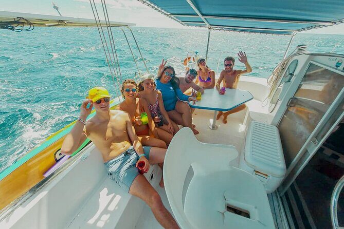8-hour all-inclusive catamaran sailing tour from Tamarindo - Key Points