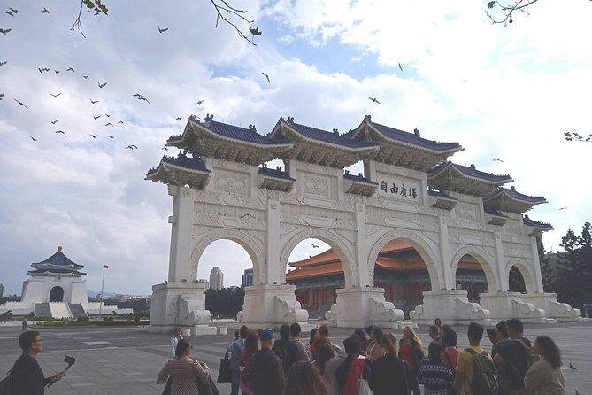 8-hour Northern Taiwan Tour with an English-Speaking Licensed Guide & Driver - Who Will Enjoy This Tour?