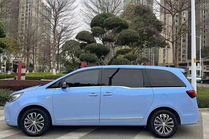 8 hours Private Car Transport in Guangzhou China - A Review of Authentic Experiences and Service