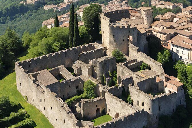 8 Hours Roman Castles Tour from Rome Hotel - Exploring the Scenic Roman Castles Region