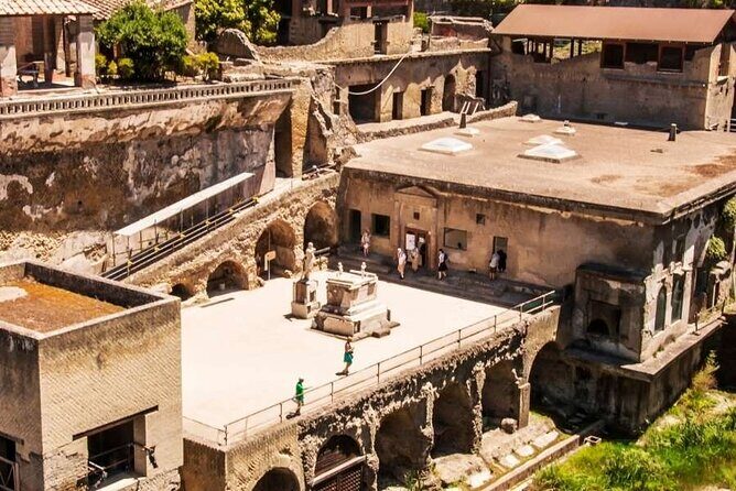 8:30 a.m. - Pompeii and photos Panoramica di Napoli (morning) - Final Thoughts