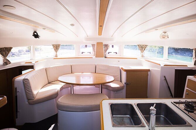 8H 38' Catamaran All-Incl. to Cozumel in Tulum & Playa del Carmen - Key Points