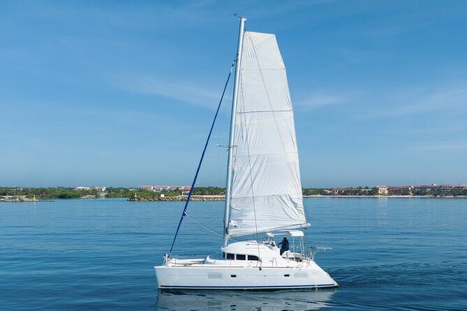 8H 38' Catamaran All-Incl. to Cozumel in Tulum & Playa del Carmen - FAQs