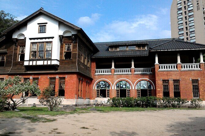 9 Hour Tamsui Historic Site and Beitou Hot Spring Culture Tour - FAQ