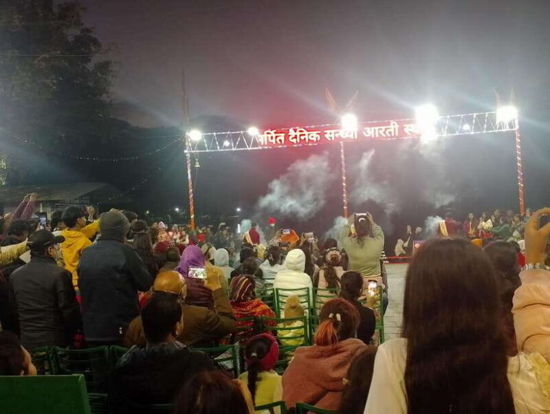 90-Minute Aarati Tour in Pokhara Lakeside - Introduction: A Spiritual Evening by Phewa Lake