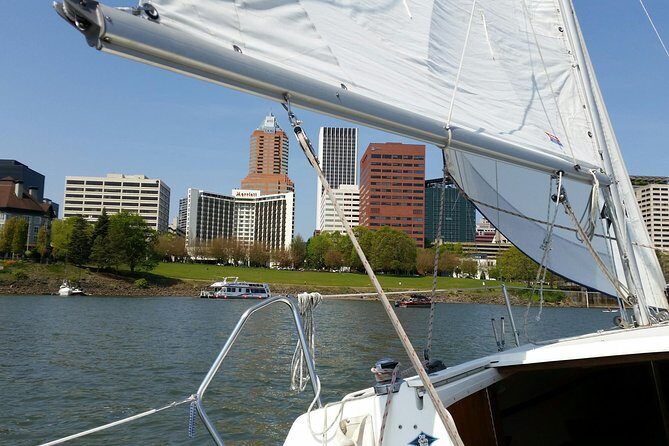 90 Minute Sailing Tour of Portland - A Practical Look at the 90 Minute Sailing Tour of Portland