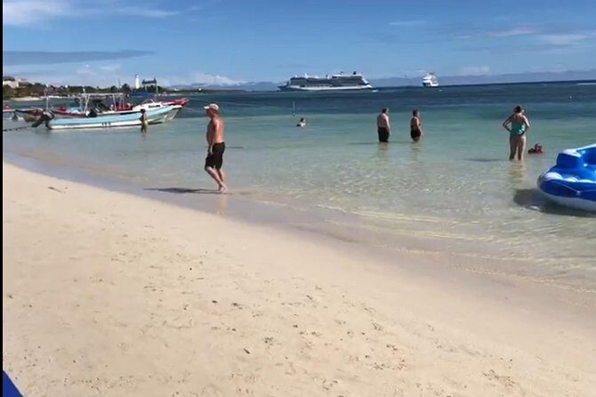 A beach day with open bar, lunch and snorkeling LOS ARRECIFES RESTAURANT - The Sum Up