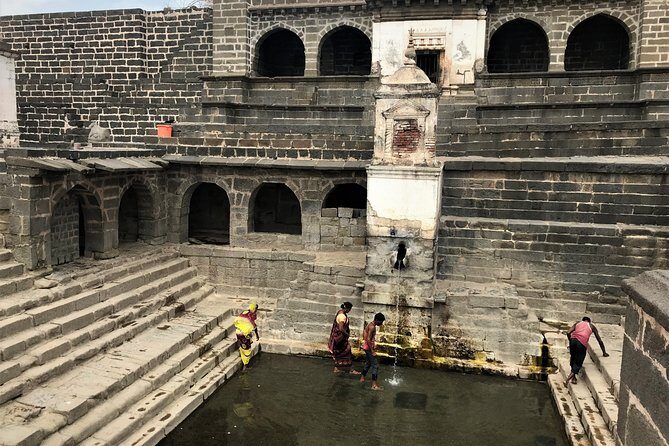 A Day Tour: Lonar crator lake with mesmerizing views - FAQs