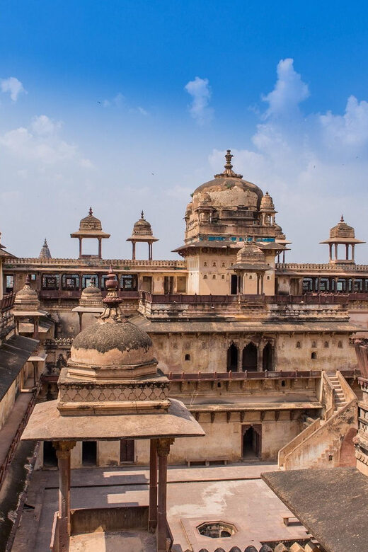 A Day Tour of Orchha & Jhansi Fort from Khajuraho with Guide - A Day Tour of Orchha & Jhansi Fort from Khajuraho with Guide