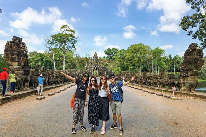 A Day Trip to Angkor Wat, Bayon, Taprohm from Phnom Penh - Exploring the Itinerary in Detail