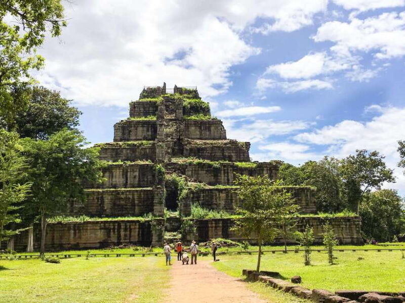 A day Trip to Beng Melea and Koh Ker Temples from Siem Reap - Key Points