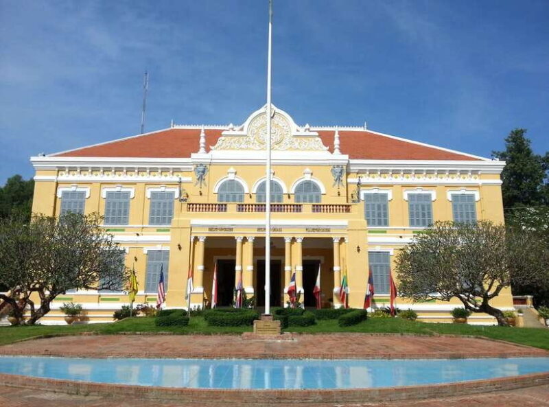 A Day TukTuk Handicrafts Bambootrain Killing&BatCaves,Sunset - FAQ