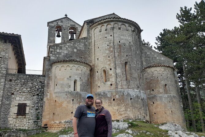 A day with the shepherd milking sheeps and making cheese in the National Park of Abruzzo - FAQ