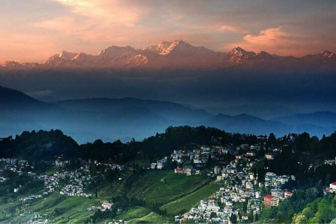A Full Day Tour Of Darjeeling - Discover the Charm of Darjeeling in a Day