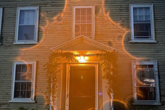 A Ghost Hunting Tour Specters and Apparitions in Salem - An In-Depth Look at the Salem Ghost-Hunting Tour