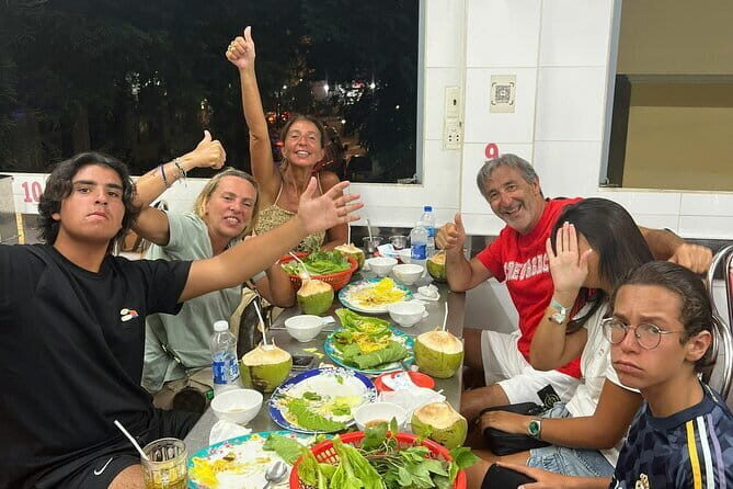 A Glimpse Of Saigon Jeep Night Tour with Dinner - In-Depth Review of the Saigon Jeep Night Tour with Dinner