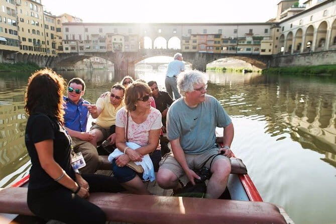 A guided floating tour of Florence with typical food and wine - A floating glimpse of Florence—guided, delicious, and uniquely memorable