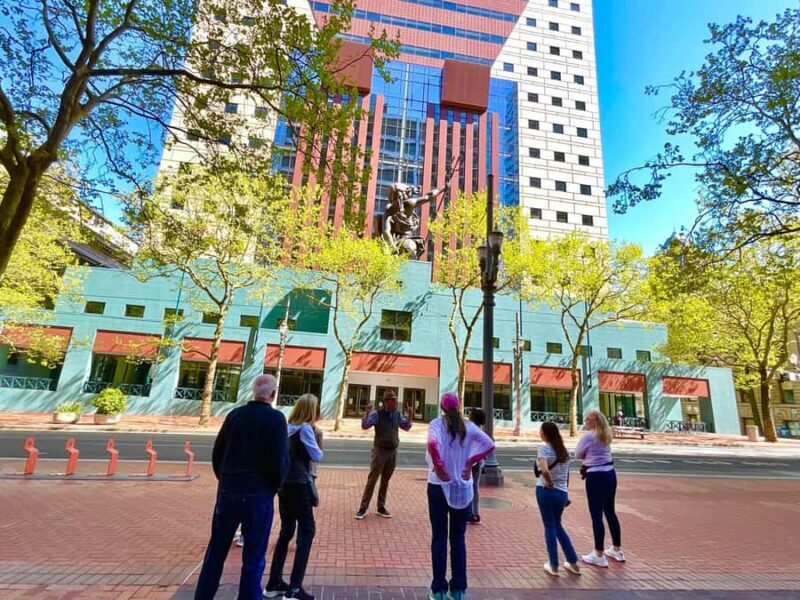 A Guided Walking Tour of Historic Downtown Portland - An In-Depth Look at the Portland Downtown Walking Tour