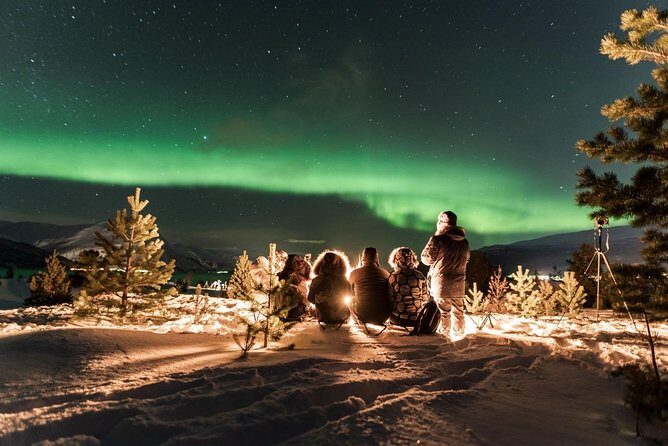 "a journey in search of the Northern Lights" | Photography - The Full Scoop on the Northern Lights Tour in Tromsø