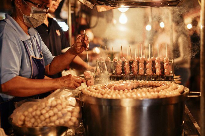 A Magical Evening in Chiang Mai: Private City Tour - Authentic Experiences That Stand Out