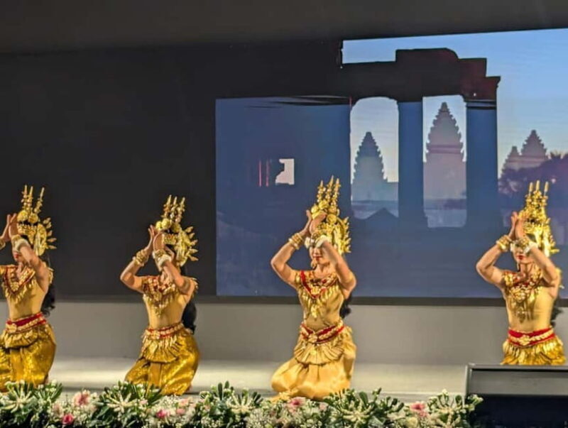 A Night To Remember: Apsara Dance Show with Buffet Dinner - Who Should Consider This Experience?
