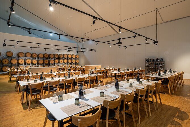A Petit Pairing Sirromet Winery Food and Wine Matching - What Makes This Tour Stand Out?