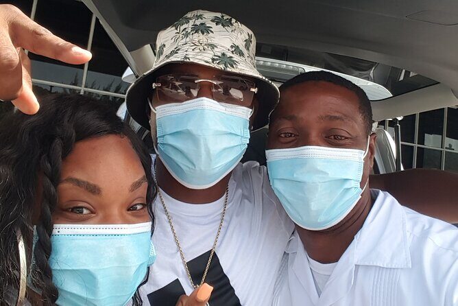 A "Private" Airport Transfer to any Resort in NEGRIL - The Sum Up