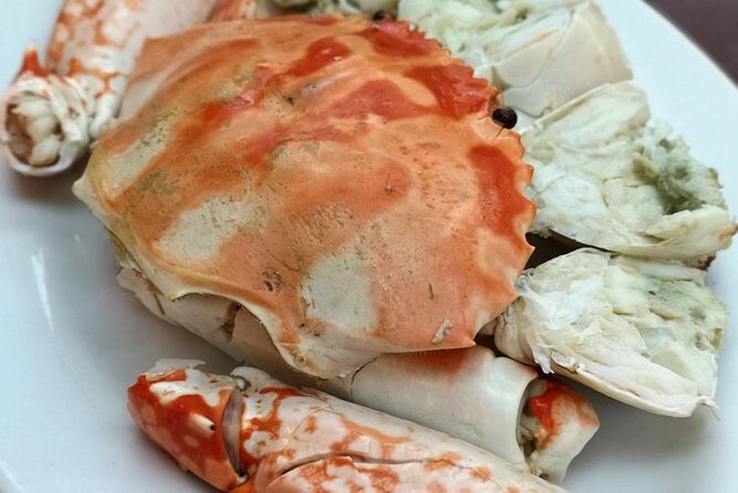 A Private City Tour of Hong Kong with Mercedes-Benz - Exploring the South Coast and Harbor