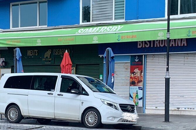 A Private City Tour of Hong Kong with Mercedes-Benz - Optional Extensions for Deeper Exploration