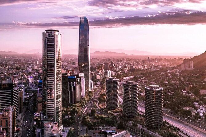 A Private Tour of Santiago with an Experienced Local Guide - Key Points