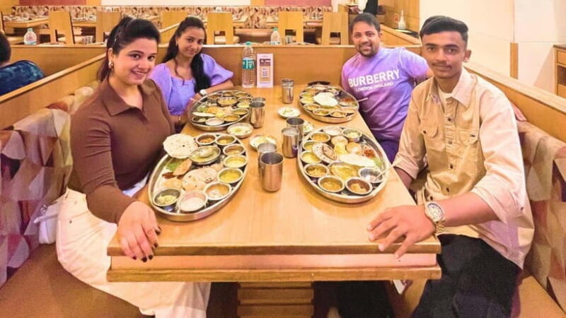 A Royal Indian Dining Experience in Mumbai  Unlimited Food - An In-Depth Look at the Tour Experience