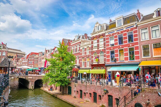 A Self-Guided Audio Tour of Utrecht's Charming City Centre - Starting Point: The Magnificence of St Martins Cathedral