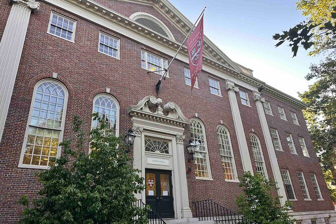 A Self-Guided Harvard University Walking Tour - Exploring Harvard University with Your Own Schedule