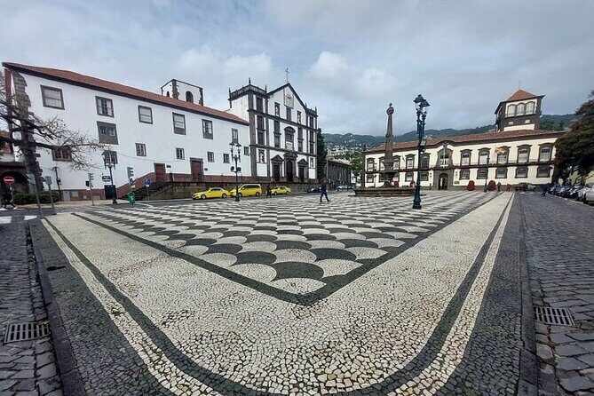 A Self-Guided Walk Through Funchals Historic Heart With a Local - Detailed Breakdown of the Itinerary