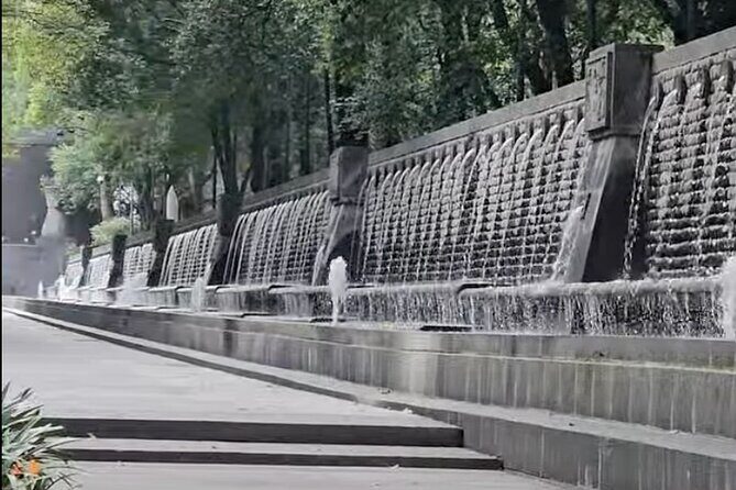A singular journey through Chapultepec. - FAQ