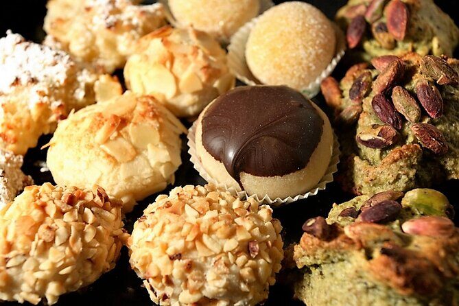 A Sweet Stroll Through Venice: Pastries, Chocolate, and Gelato - Who Should Consider This Tour?