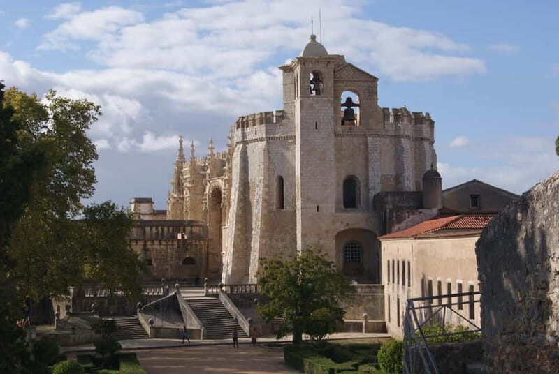 A Tomar Walking Tour : Knights, Myths, Culture & Secrets - An In-Depth Look at the Tomar Walking Tour
