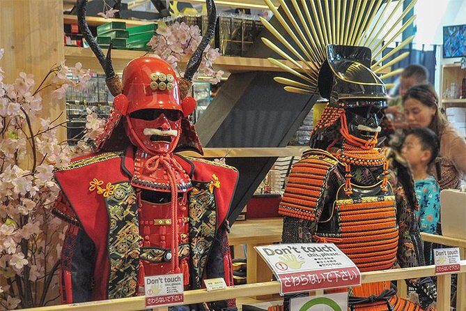 A Tour to Explore the Symbol of Osaka: Osaka Castle - A Deep Dive into the Experience