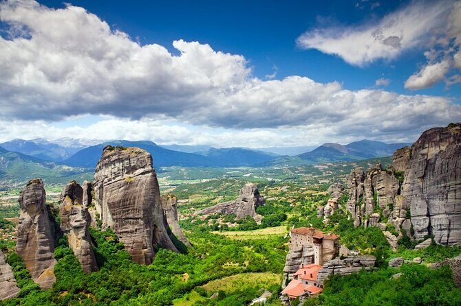 A unique day private tour to Meteora Monasteries from Athens - The Historic Stop at Thermopylae