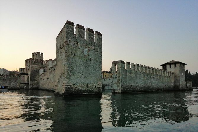 A walking tour and a mini-cruise in Sirmione - What About the Price?