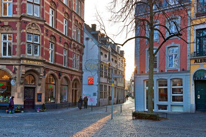 Aachen Scavenger Hunt and Highlights Self-Guided Tour - Authenticity and Local Insight